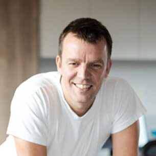 Roald Larsen Larsen